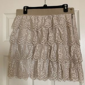 Ann Taylor Nude/Tan Skirt